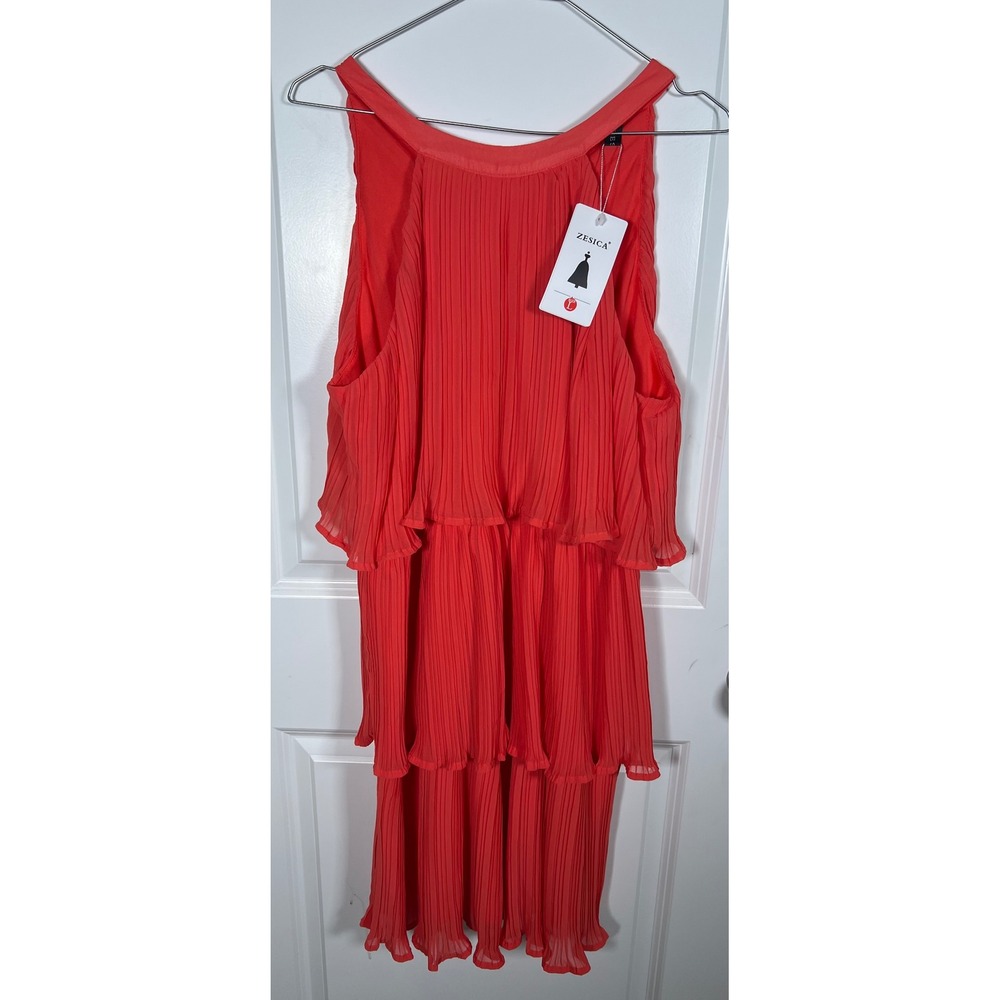 ZESICA Womens Tiered Pleated Halter Neck Ruffle Dress Red Size Large NWT